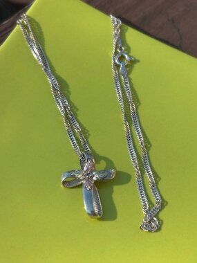 “BLACK HILLS GOLD JEWELRY By COLEMAN” Sterling Silver/12K Gold Cross Pendant Nec